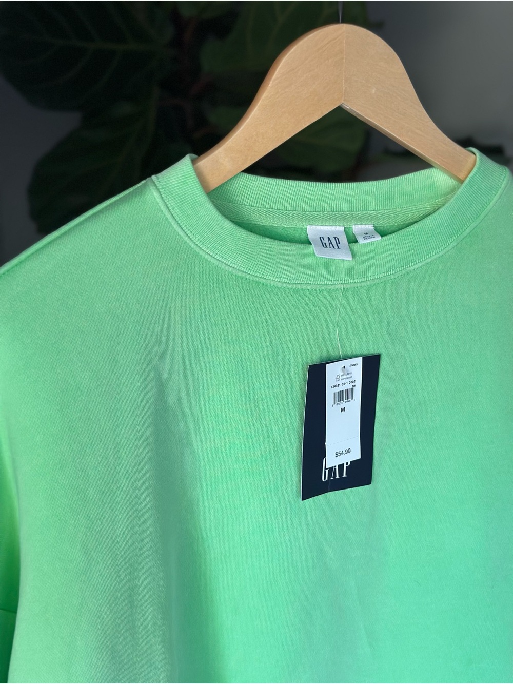 NWT GAP Mint Green Crewneck Medium Long Sleeve Pullover Sweatshirt